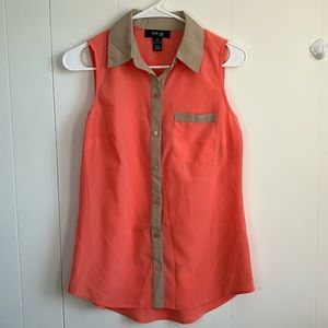 Style & Co Peach Collared Tank Size Small EUC